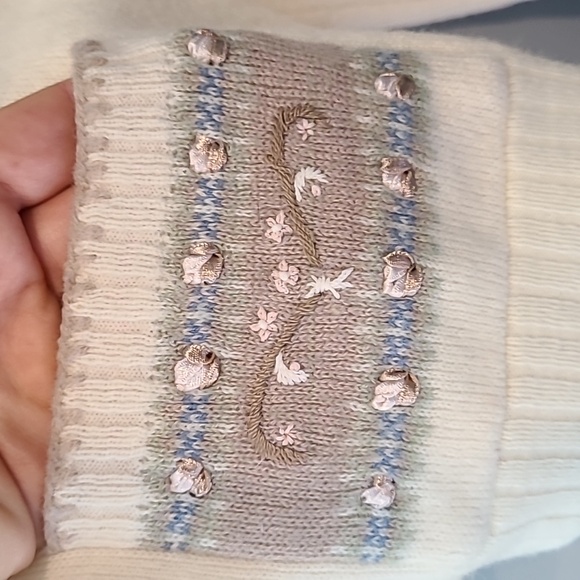 Vintage Cardigan Sweater MP Wool Dainty Embroidered Cottage Girl Feminine Cream - Picture 4 of 8